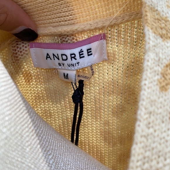 Boutique Hadley Leopard Print Marigold Button Front Cardigan Sz M w/ pockets NWT - Picture 5 of 10